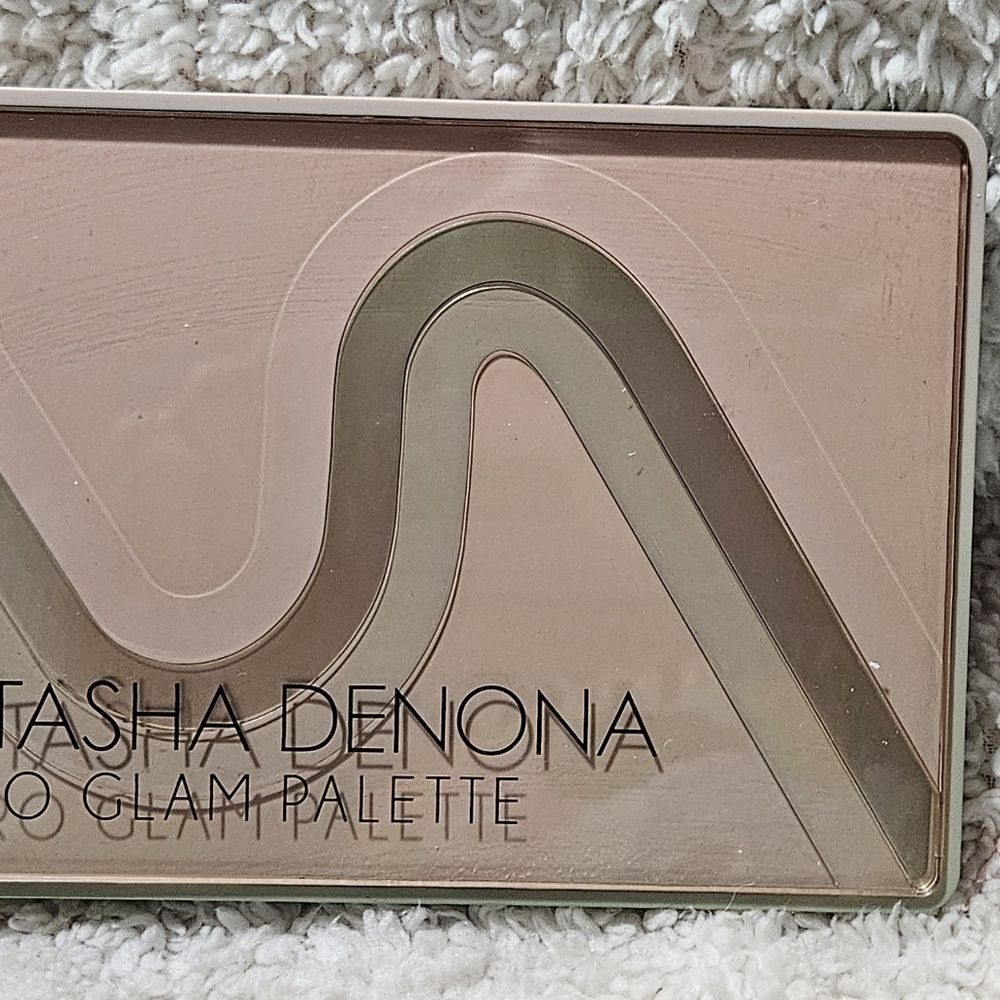 Natasha denona retro glam